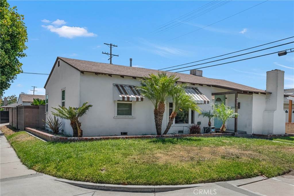 6056 Adenmoor Avenue - Photo 1