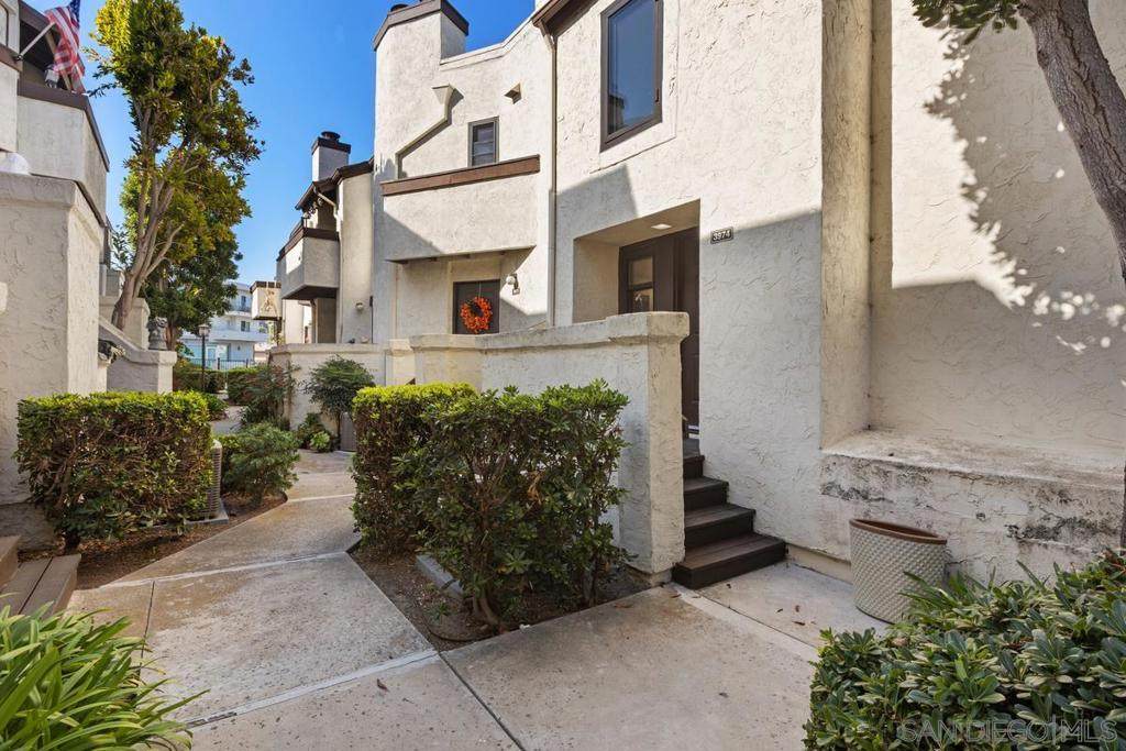 3974 Voltaire St. - Photo 1