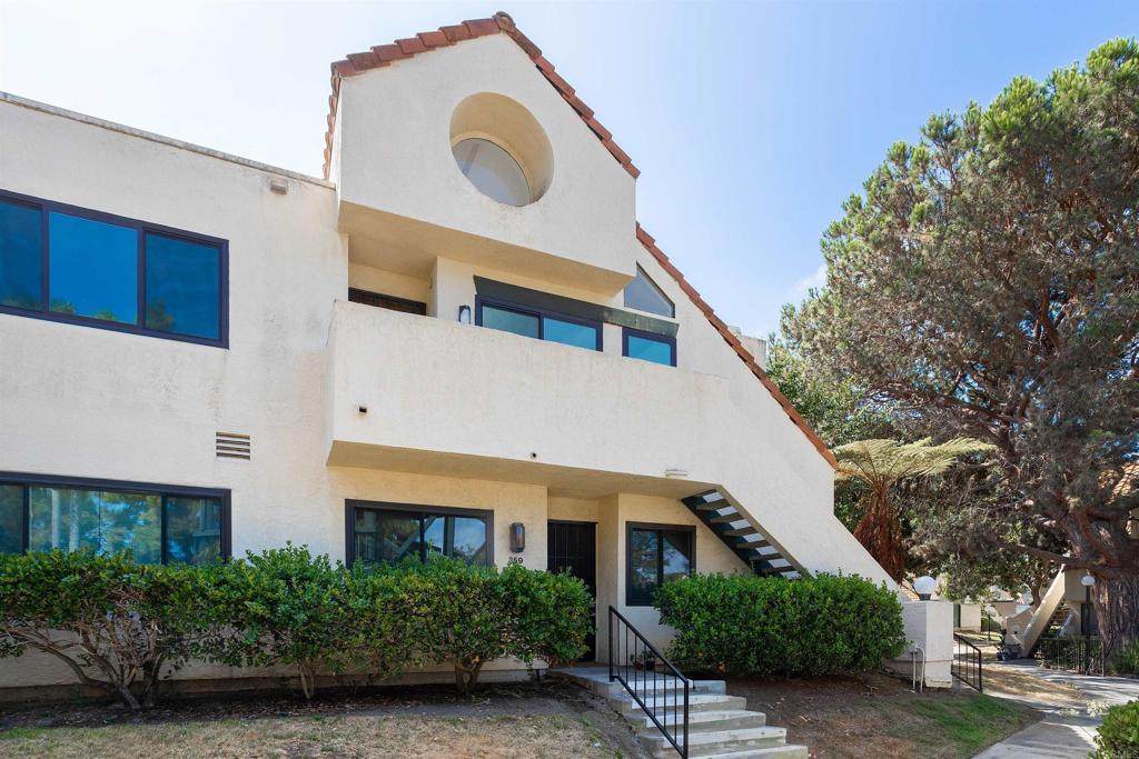359 Melrose Drive - Photo 1