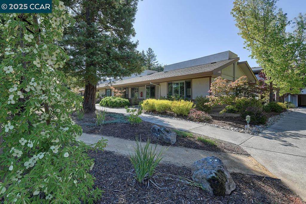 3128 Tice Creek Dr - Photo 1