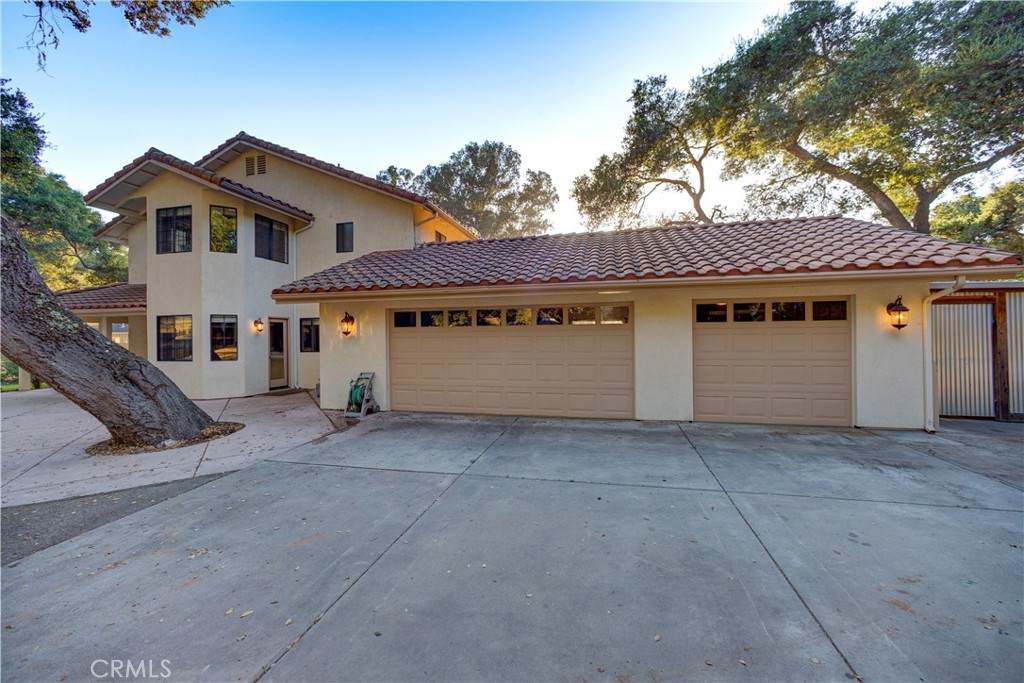 724 Whimbrel Court - Photo 1