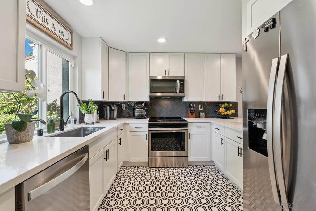 17839 Valle De Lobo - Photo 1