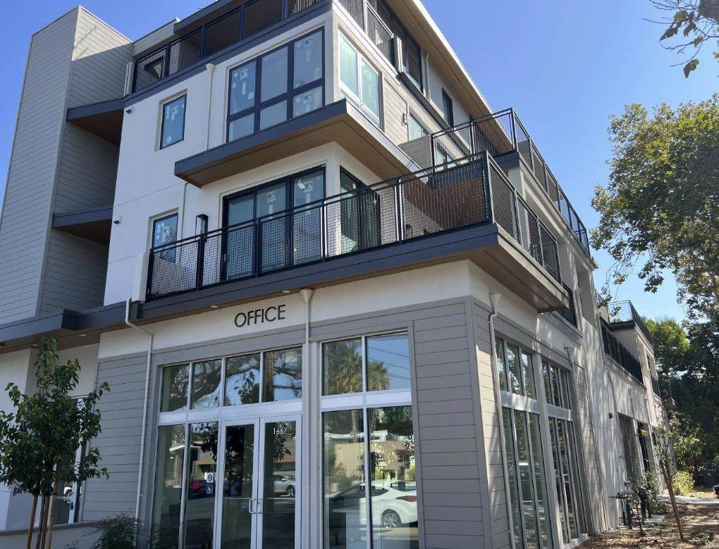 1667 San Carlos Avenue - Photo 1