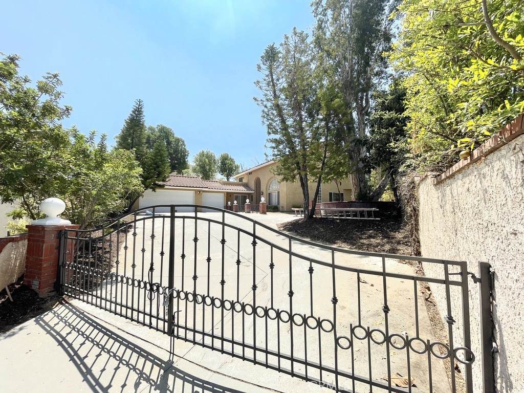 16162 Sunnyview - Photo 1
