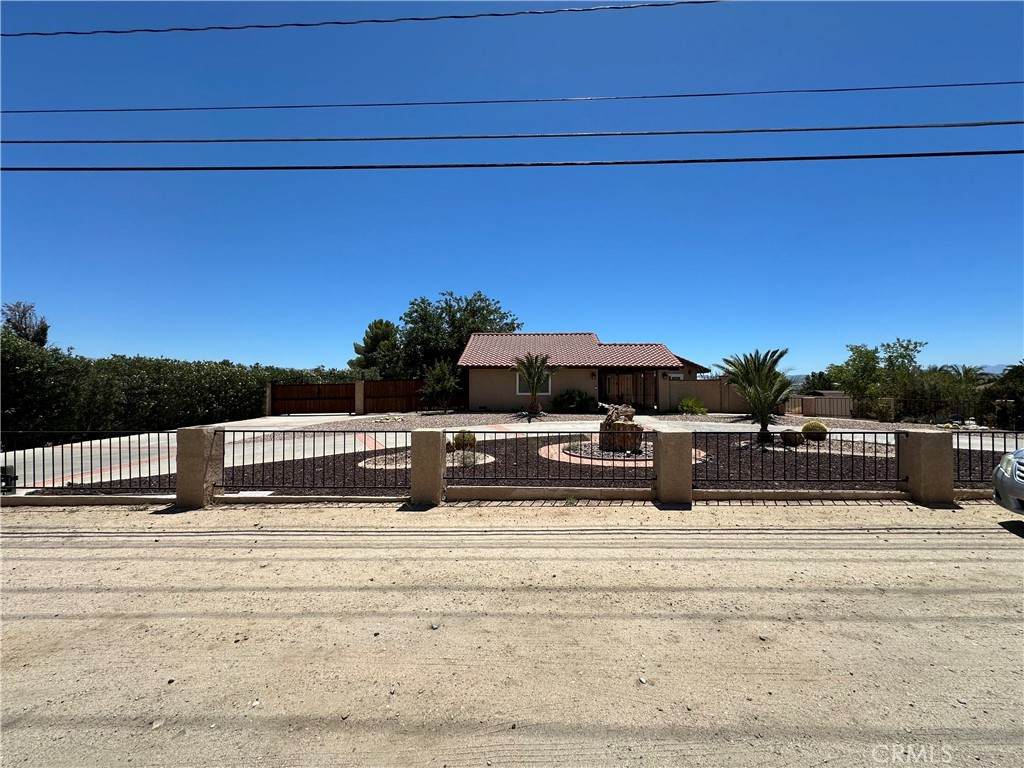19391 Seneca Road - Photo 1