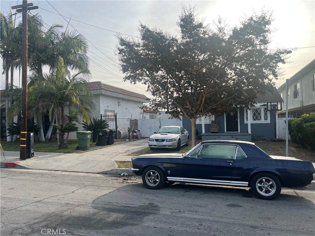 542 Short Street - Photo 1