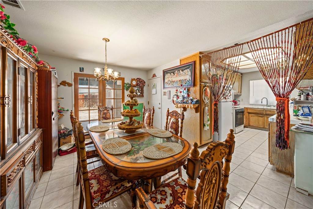 21020 Pippin Way - Photo 1