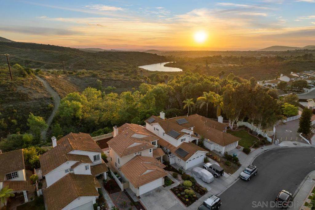 10832 Avenida De Los Lobos - Photo 1
