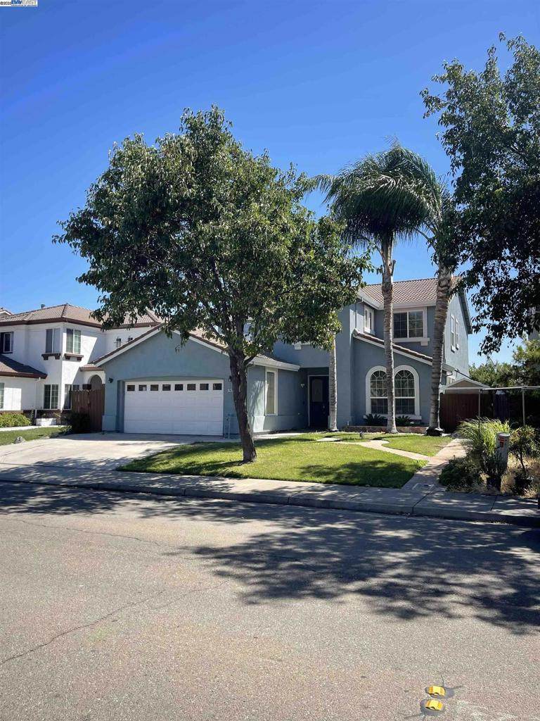 2432 Tennis Ln - Photo 1