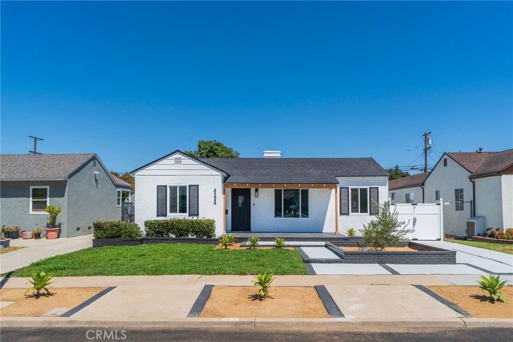 4224 Falcon Avenue - Photo 1