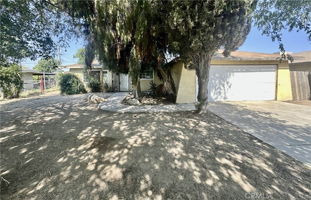 3435 Moss Street - Photo 1