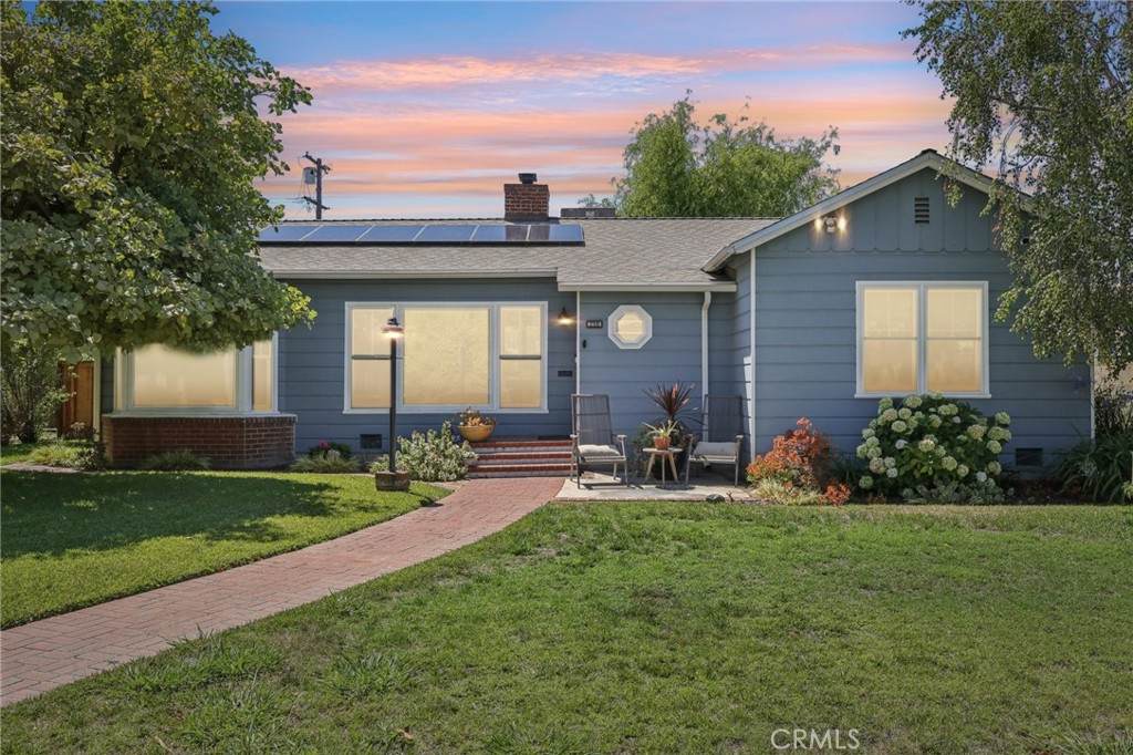 256 Claiborne Place - Photo 1