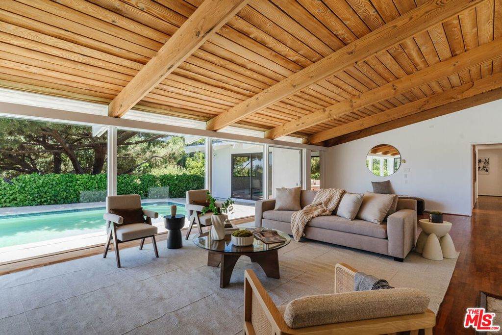 508 Tuallitan Road - Photo 1