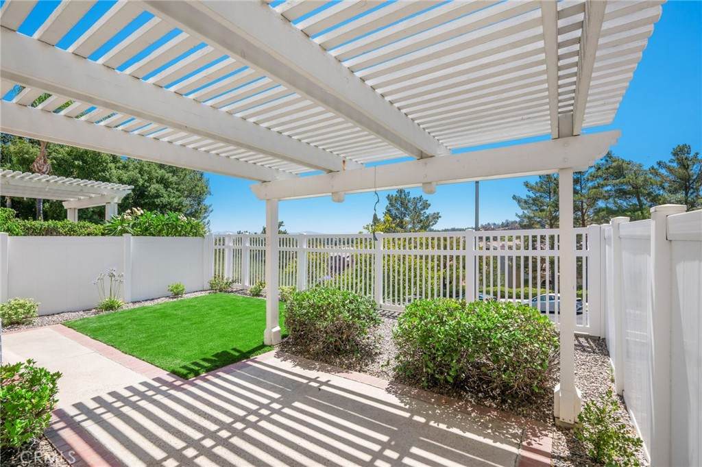 1533 Classico Way - Photo 1
