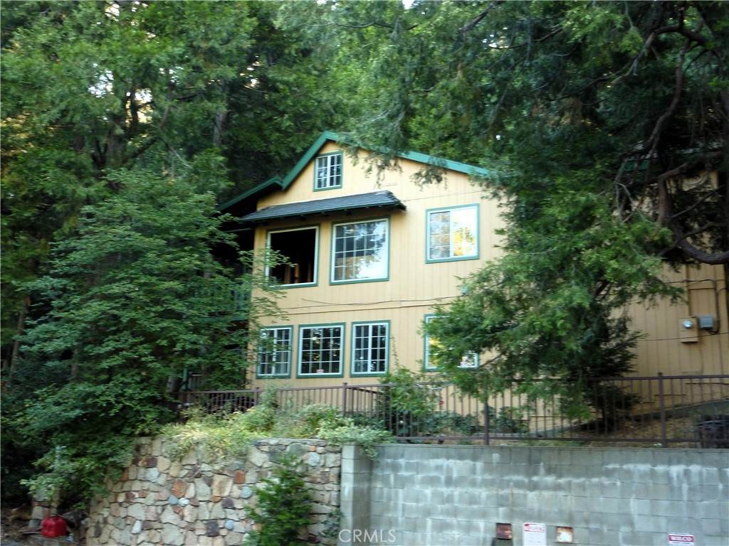 995 Venus Way - Photo 1