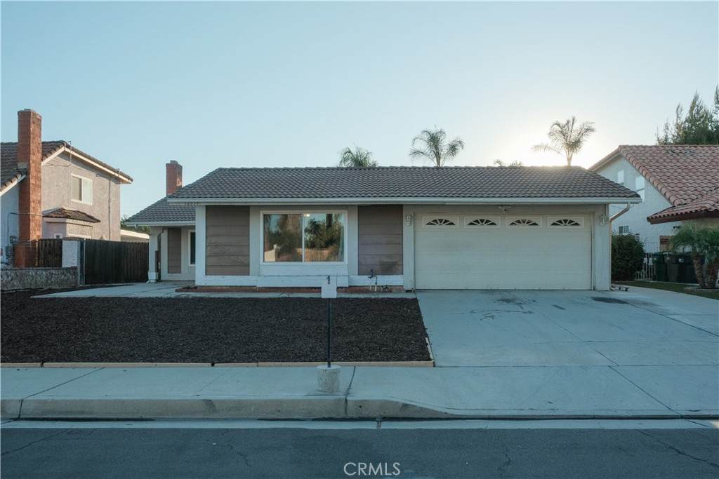 12579 Penske Street - Photo 1