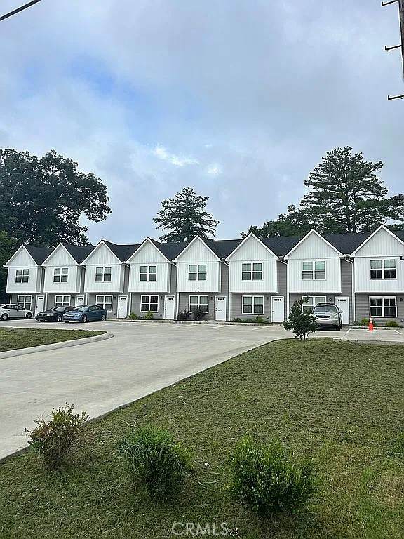 118 Walnut Street - Photo 1