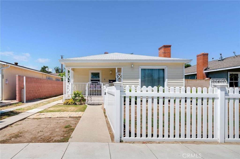 239 69th Street - Photo 1