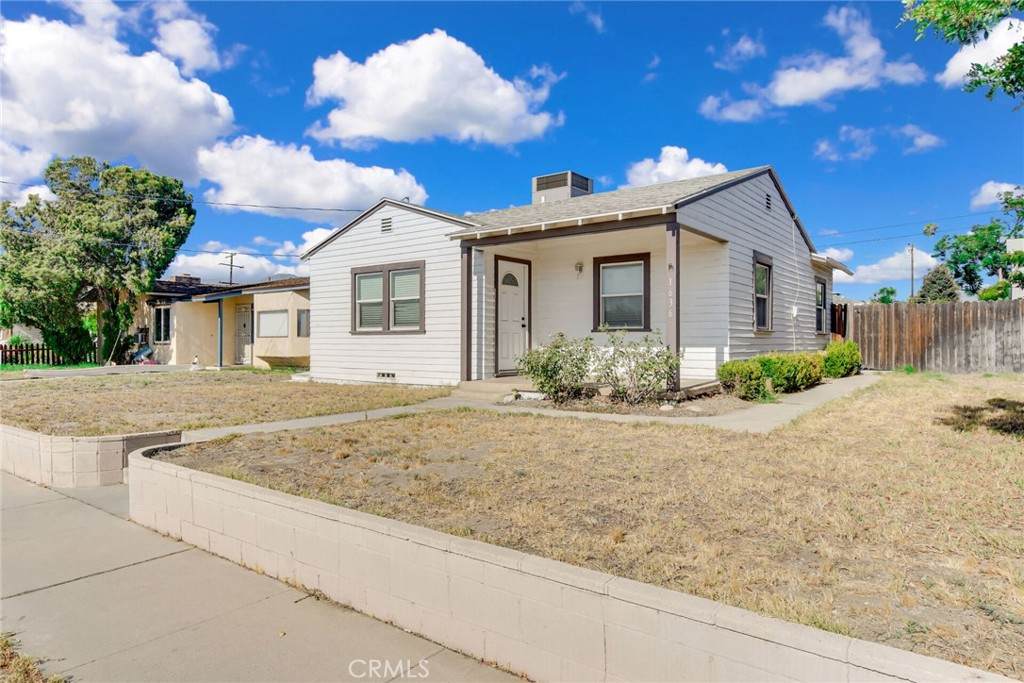 1636 Webster Street - Photo 1