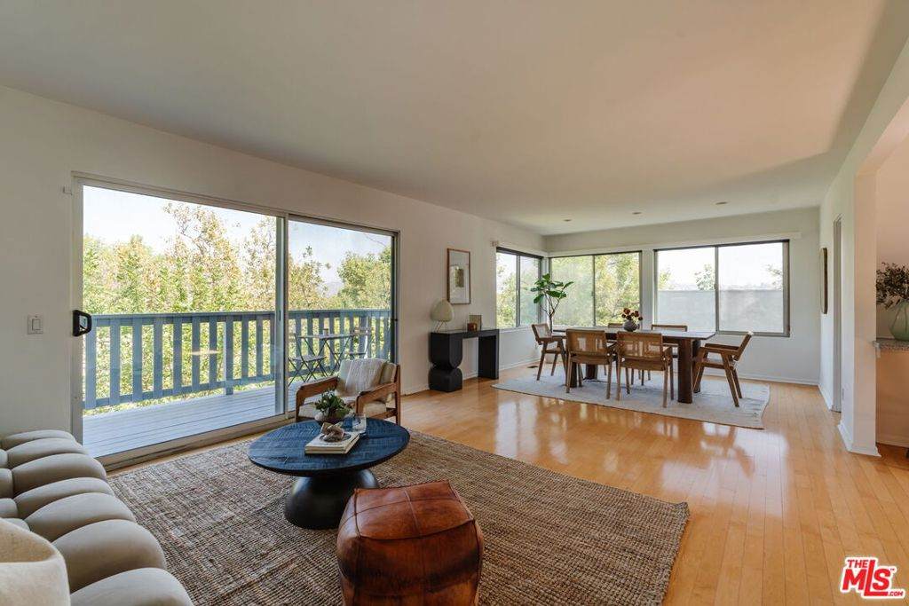 949 Mayo Street - Photo 1