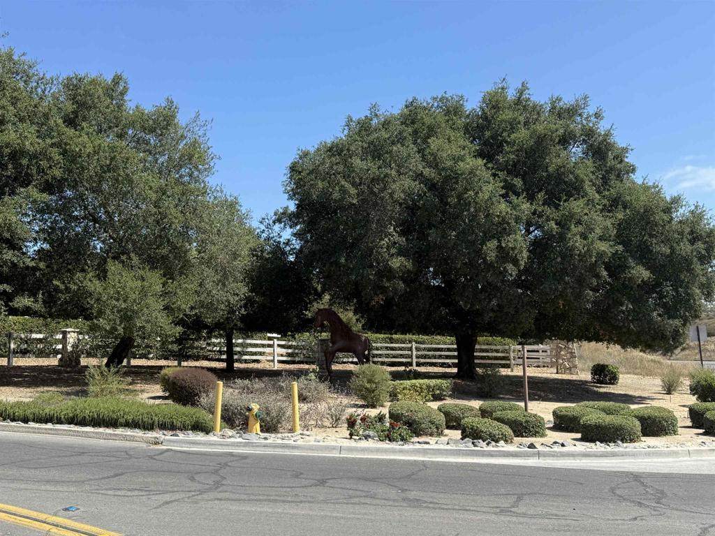 https://bt-photos.global.ssl.fastly.net/socal/orig_boomver_1_374950950-2.jpg