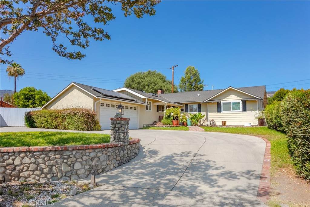 1151 Mountain View Avenue - Photo 1