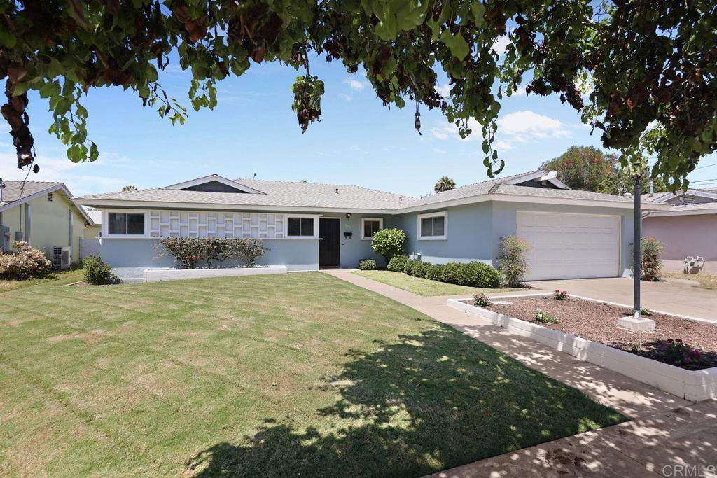972 Maria Way - Photo 1