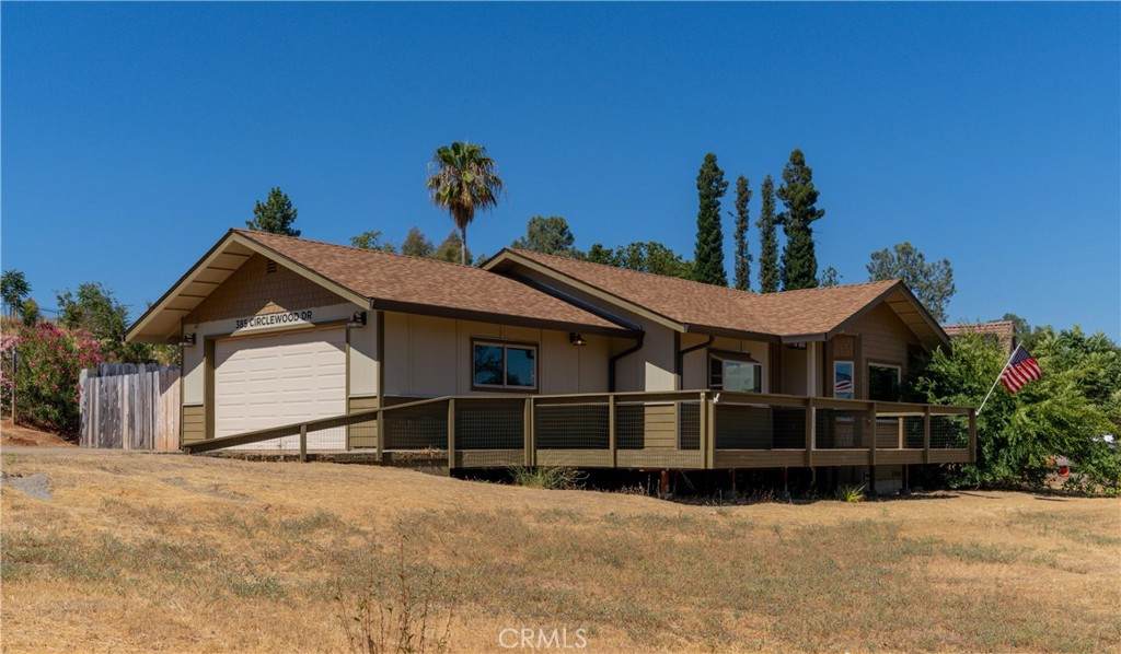 385 Circlewood Drive - Photo 1