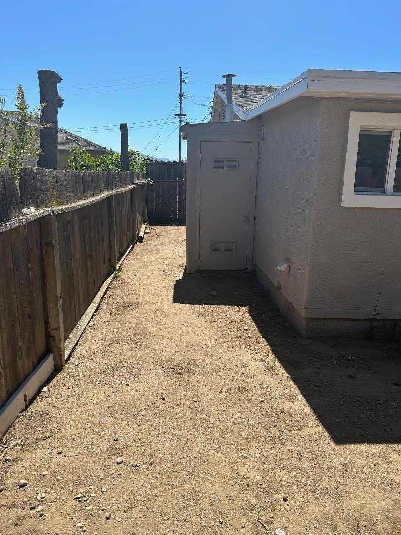 412 7th Street - Photo 1