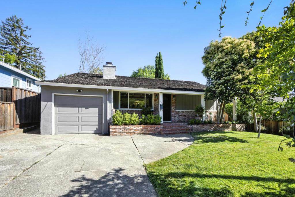 2084 San Carlos Avenue - Photo 1
