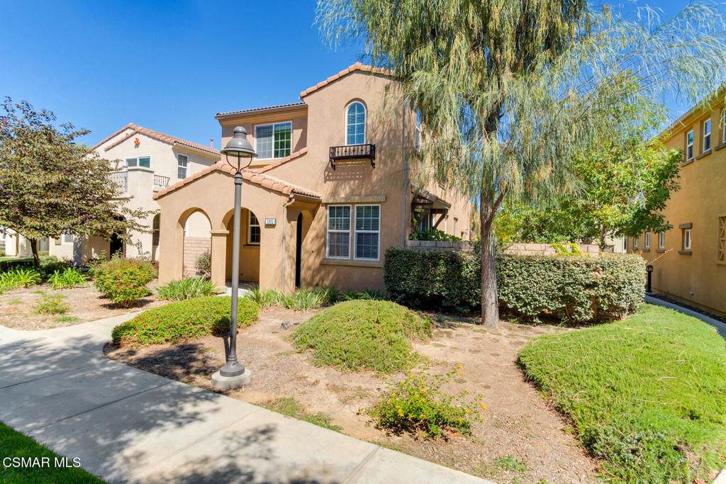 2952 Palmera Lane - Photo 1