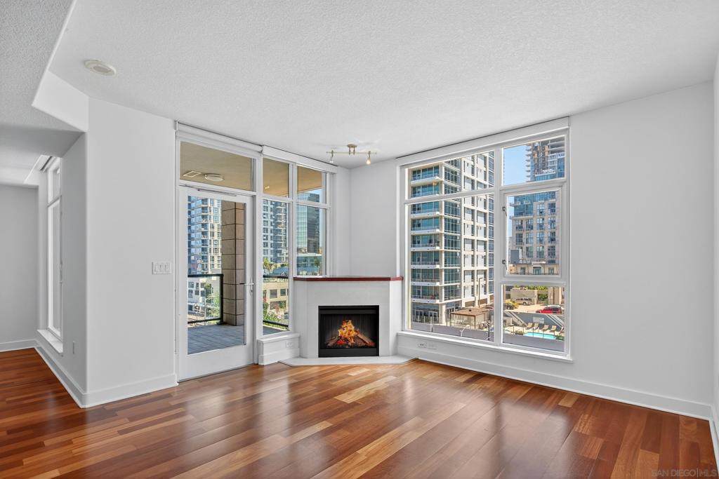 1205 Pacific Hwy - Photo 1