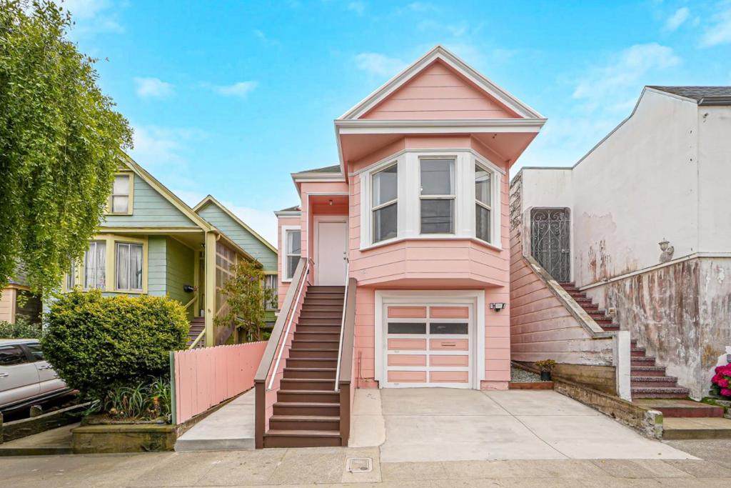 451 Winchester Street - Photo 1