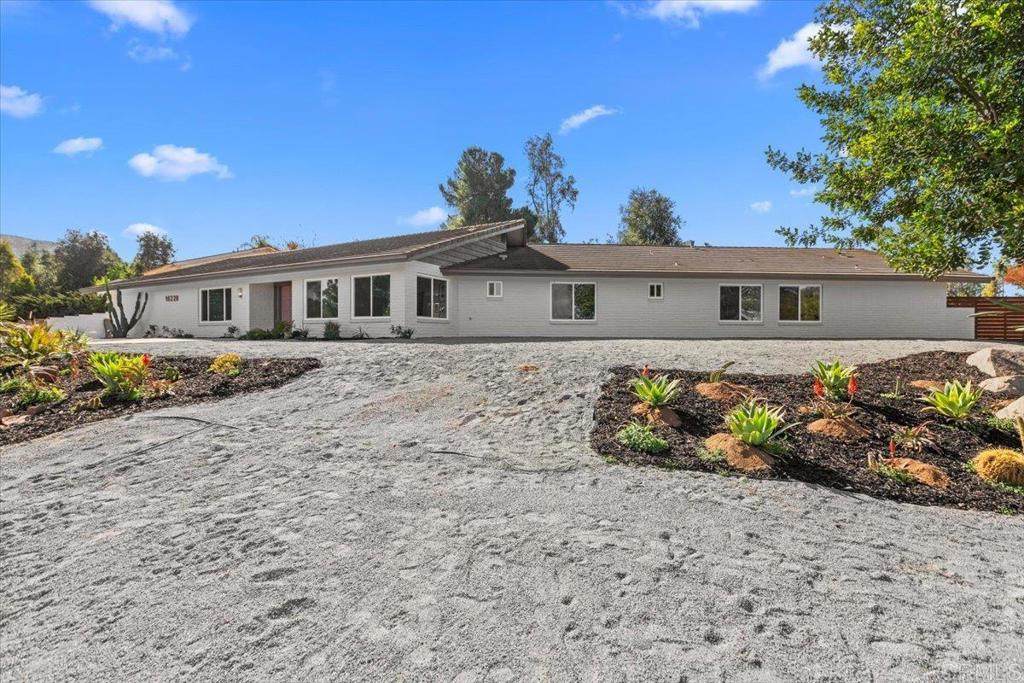 16220 Del Norte - Photo 1