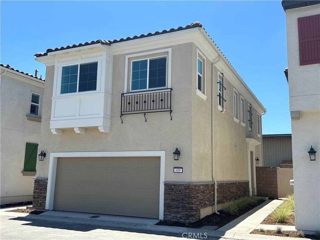 409 Verna Street - Photo 1