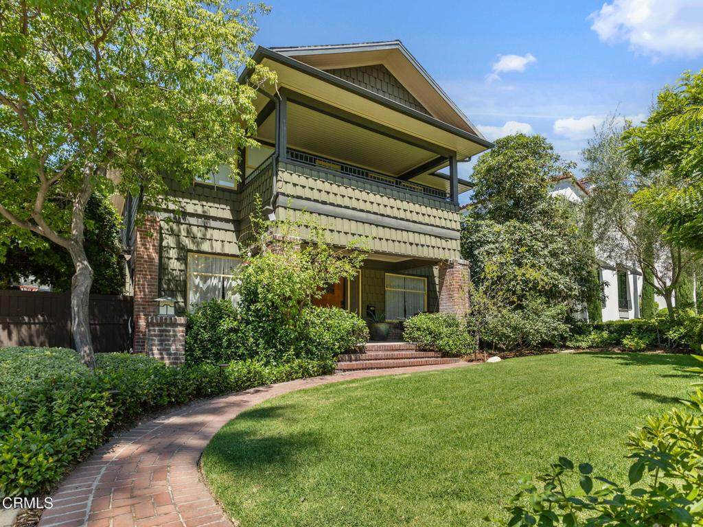 1327 Campbell Street - Photo 1