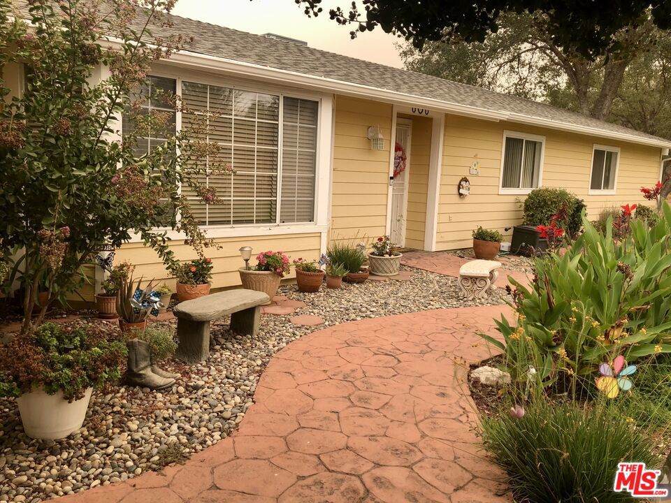 31229 Rolling Meadow Court - Photo 1