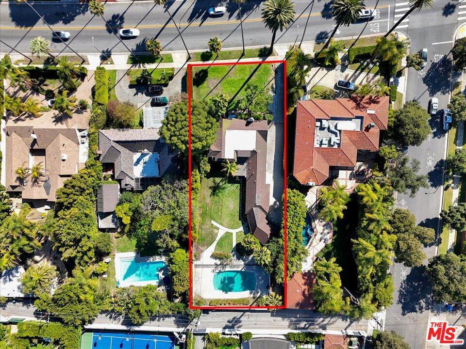 626 Canon Drive - Photo 1