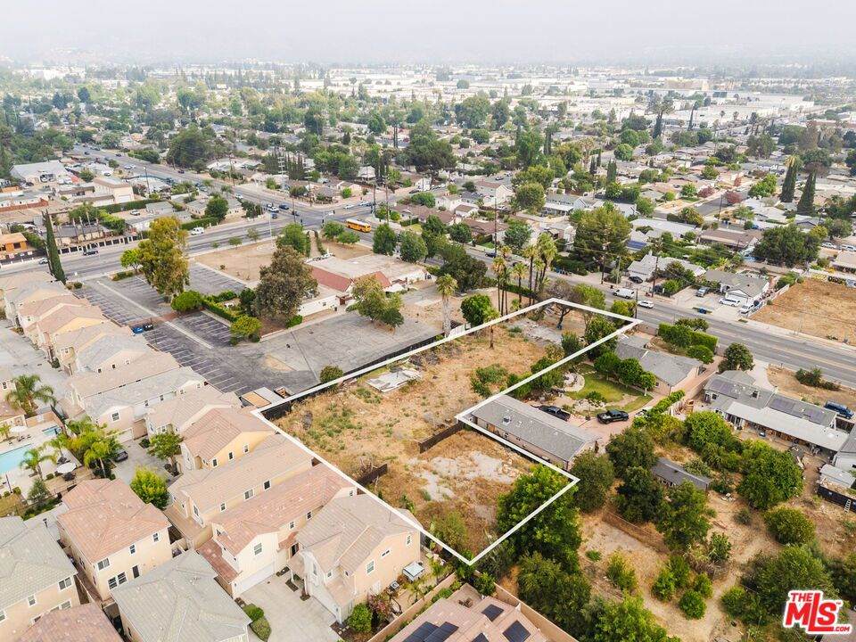 20020 Parthenia Street - Photo 1