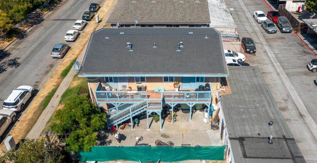 1800 Donna Lane - Photo 1