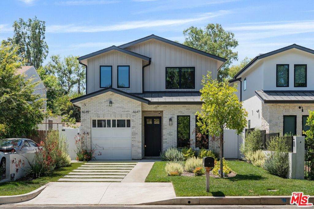 4647 Morse Avenue - Photo 1