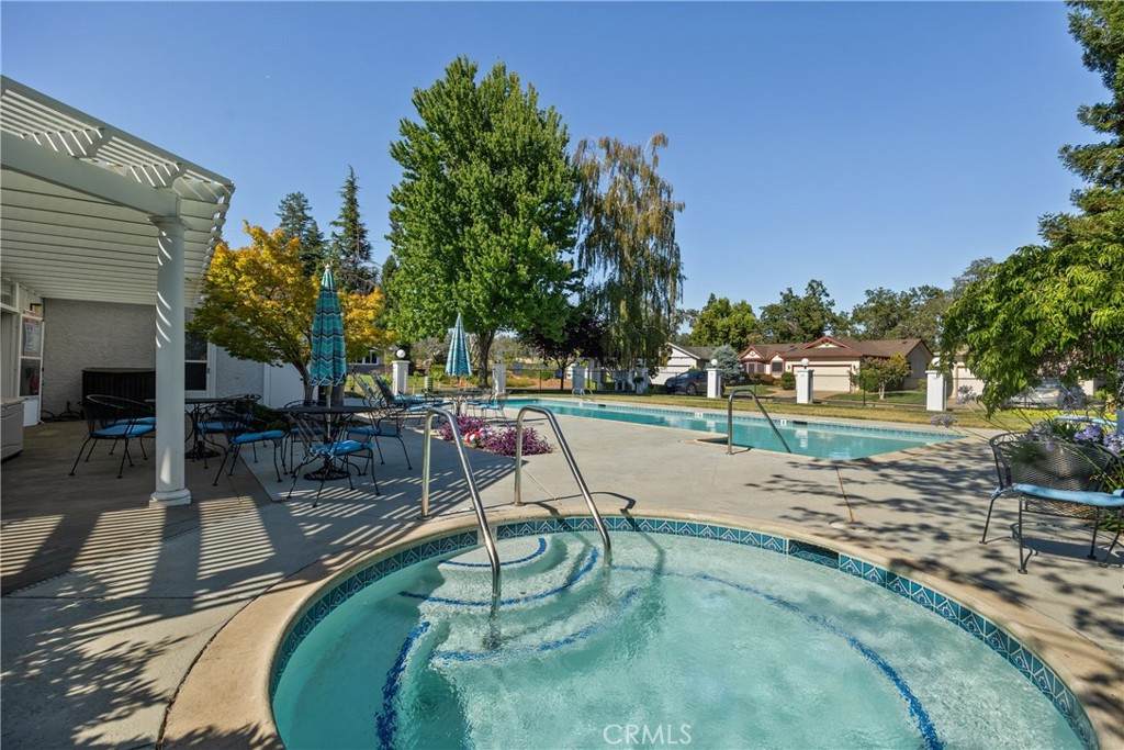 https://bt-photos.global.ssl.fastly.net/socal/orig_boomver_1_374971073-2.jpg