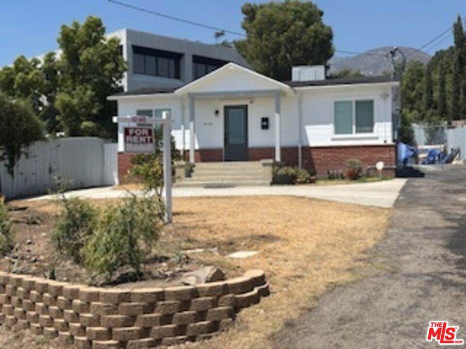 2535 Mary Street - Photo 1