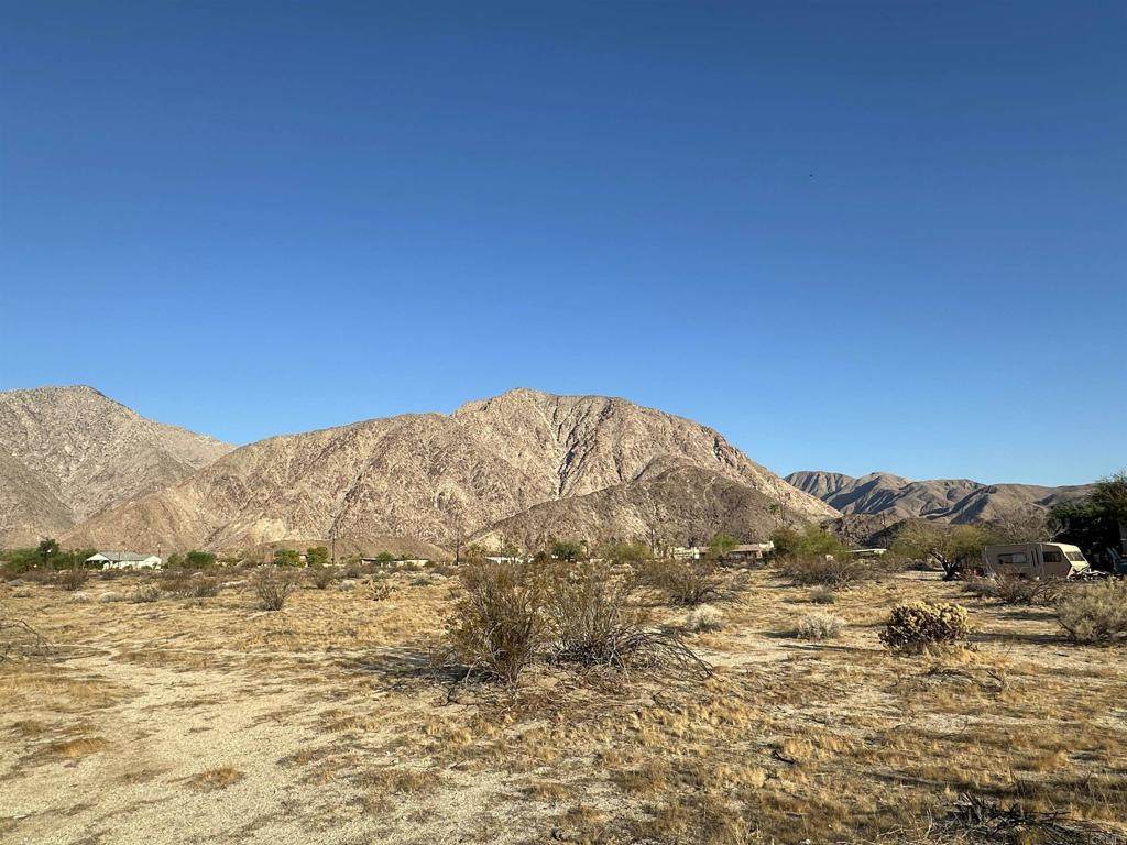 https://bt-photos.global.ssl.fastly.net/socal/orig_boomver_1_375004180-2.jpg