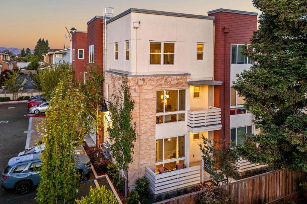 417 Santo Domingo Terrace - Photo 1