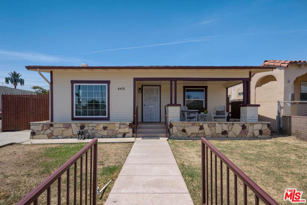 6435 Madden Avenue - Photo 1