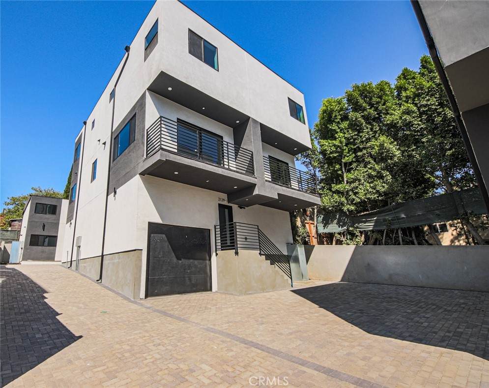 2129 Aaron Street - Photo 1