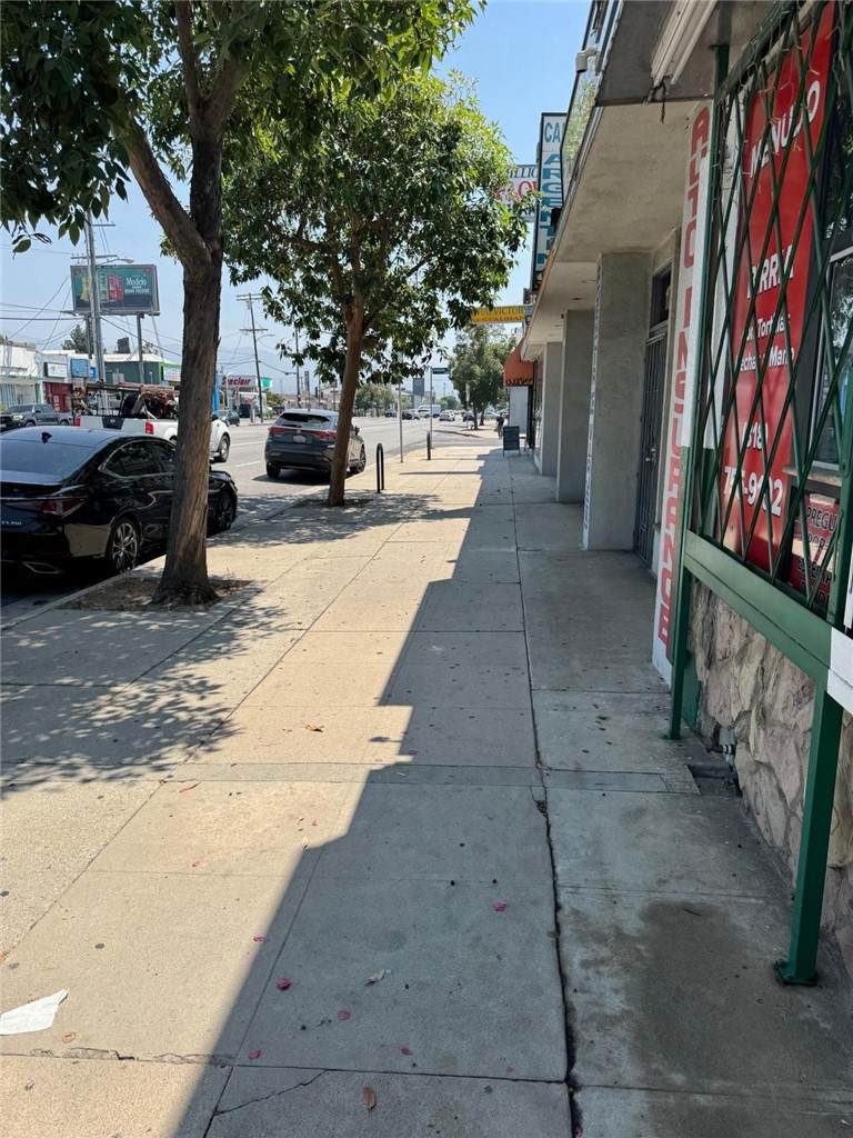 https://bt-photos.global.ssl.fastly.net/socal/orig_boomver_1_375021613-2.jpg