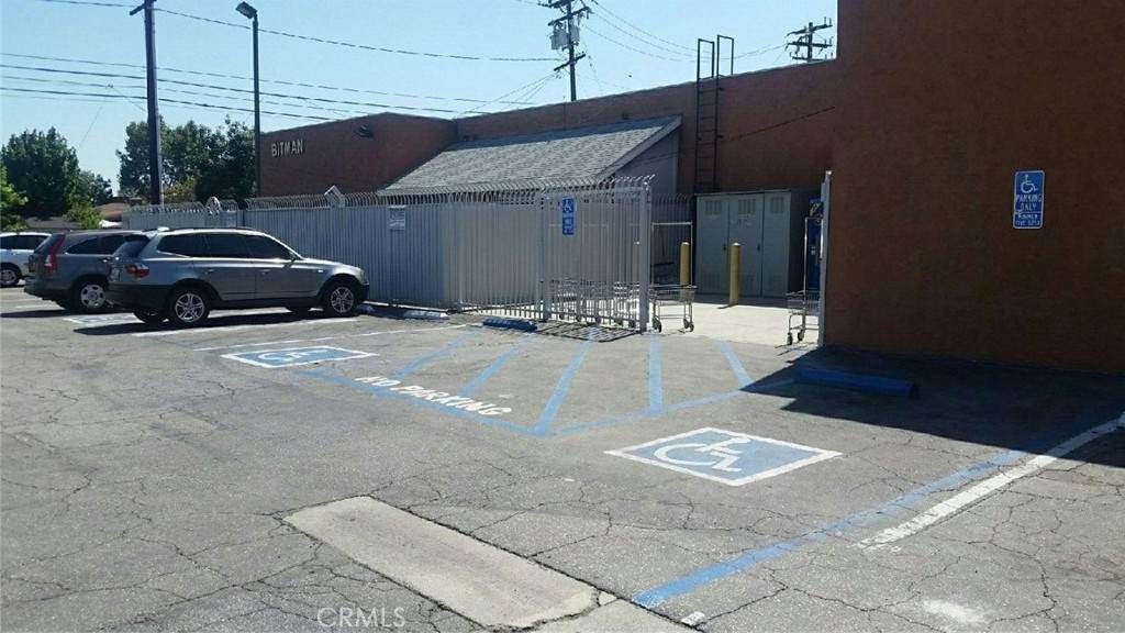 https://bt-photos.global.ssl.fastly.net/socal/orig_boomver_1_375033906-2.jpg