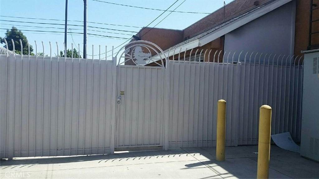 https://bt-photos.global.ssl.fastly.net/socal/orig_boomver_1_375033906-2.jpg